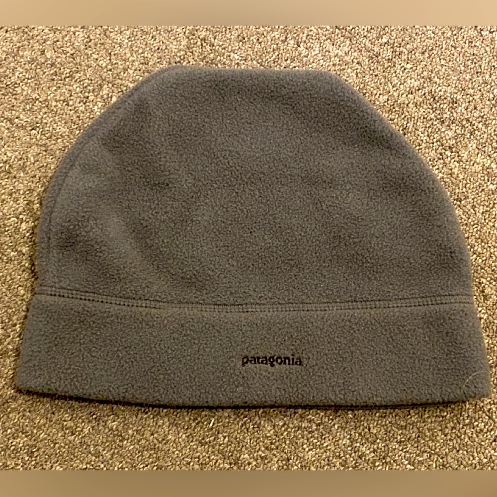 Patagonia Gray synchilla Fleece Beanie